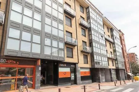 Barakaldo - Bec With Parking By Aston Rentals *